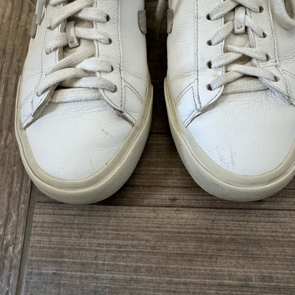 Veja Campo Sneakers Women’s size 7 (38) - Picture 5 of 11